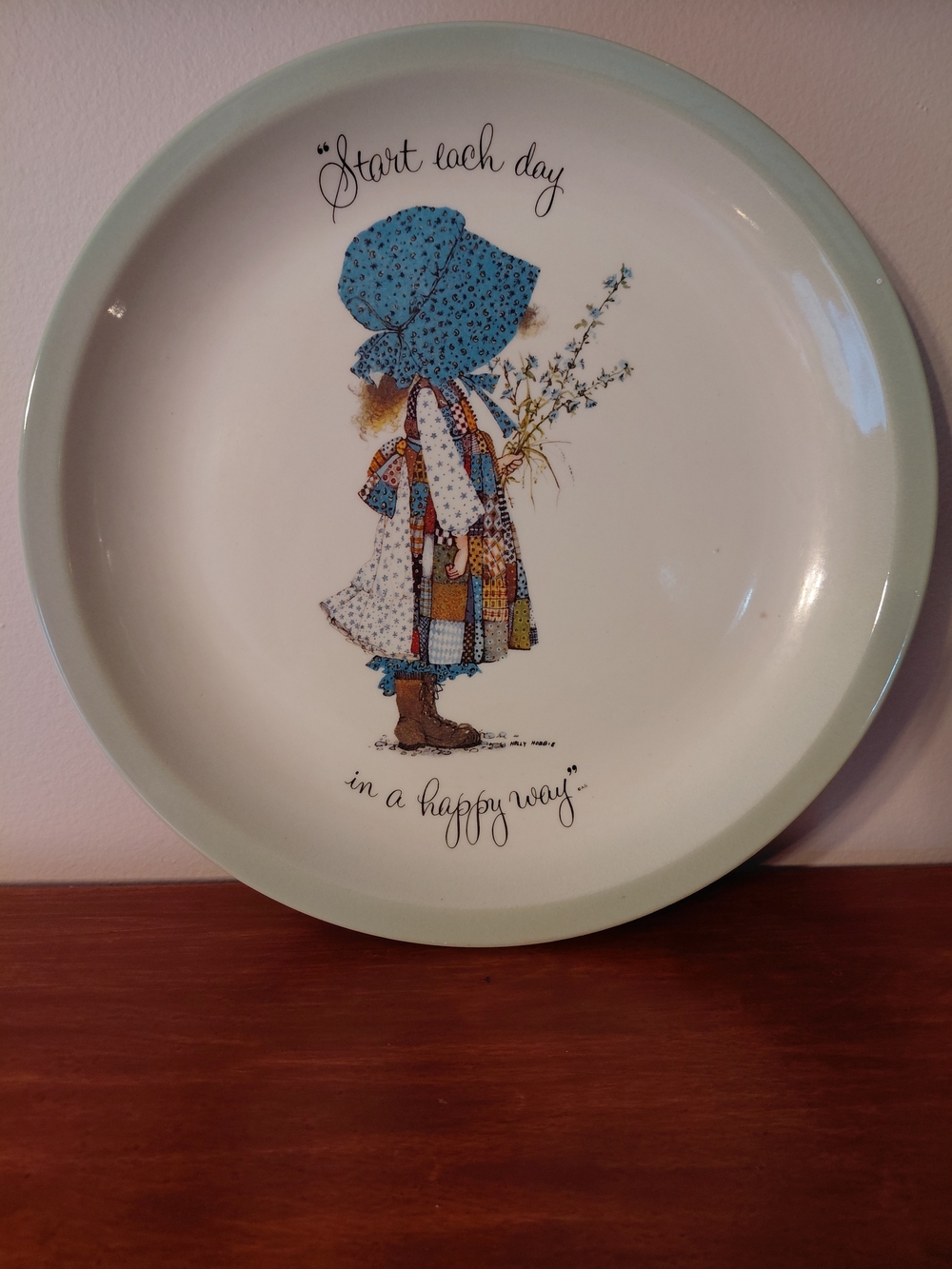 Vintage Holly Hobbie Collector's Edition Decorative Plate - Mint Rim